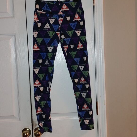 NEW Lularoe Holiday Leggings  Santa  polar bears  Penquins xmas  Sz One Size - Picture 1 of 6